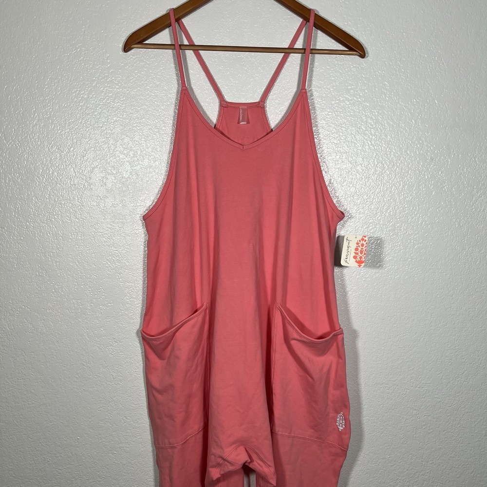 FP Movement Hot Shot One Piece Romper Small‎ Hibiscus Tulip Pink NWT New